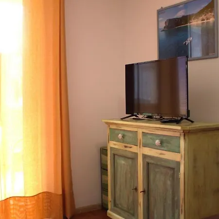 Casa Goletta Per 4 A 2 Minuti Dalla Iunq0334