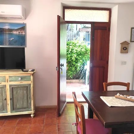 Casa Goletta Per 4 A 2 Minuti Dalla Appartamento Cala Gonone