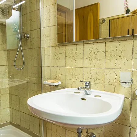 Casa Goletta Per 4 A 2 Minuti Dalla Iunq0334 *