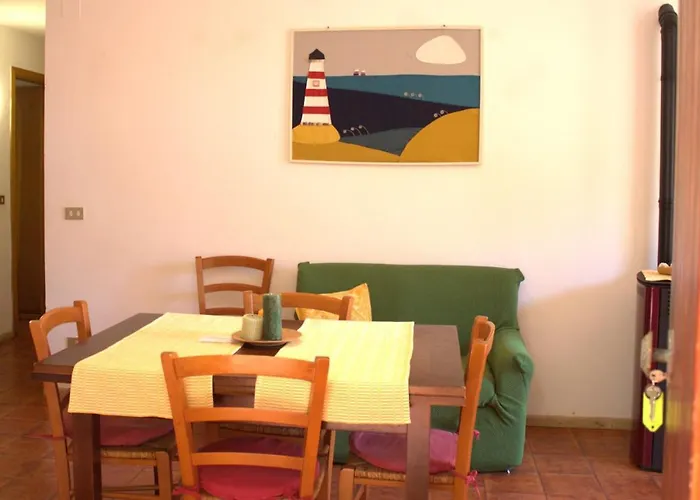 Casa Goletta Per 4 A 2 Minuti Dalla Iunq0334 *